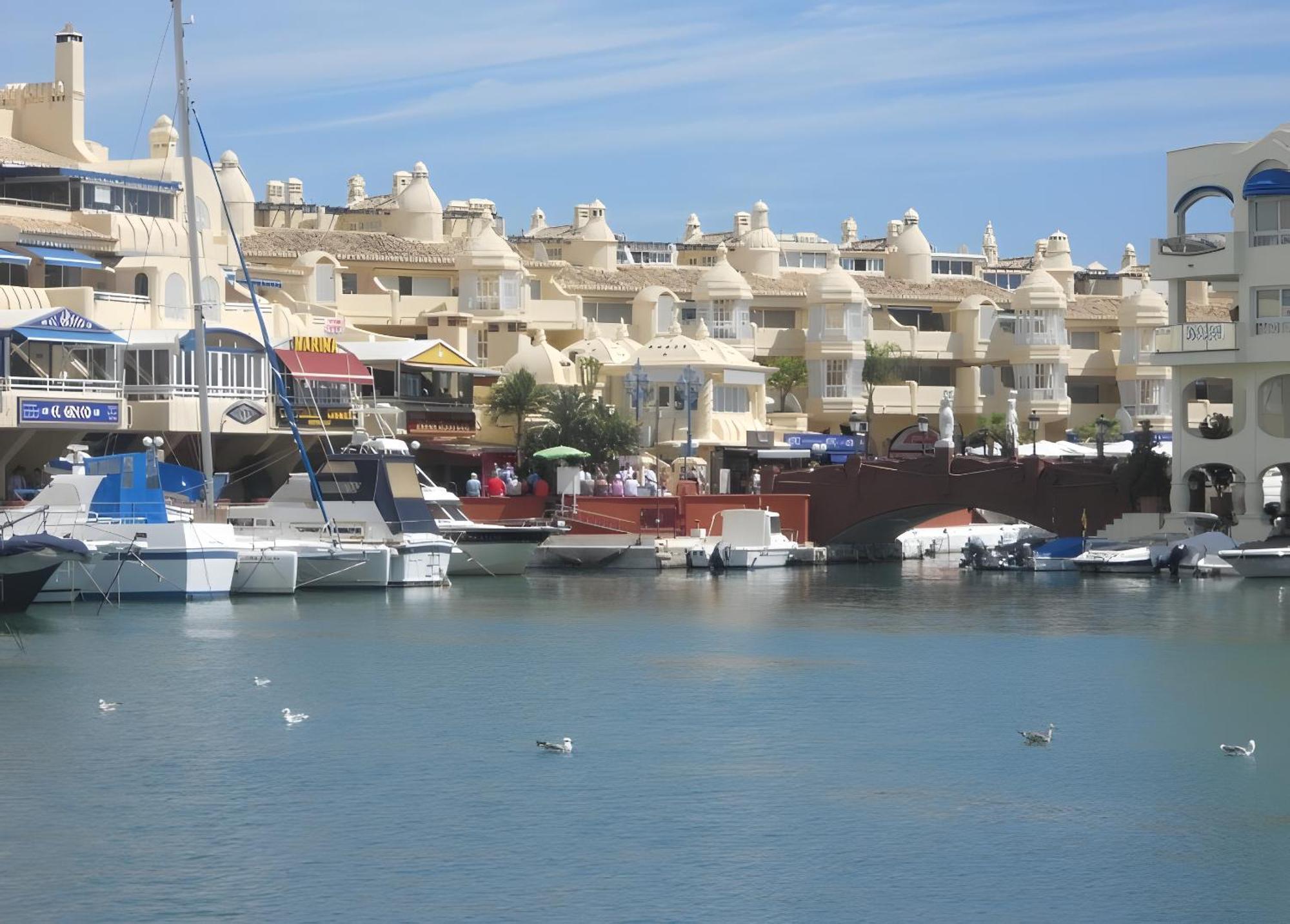 Apartamento Next To Puerto Marina And The *